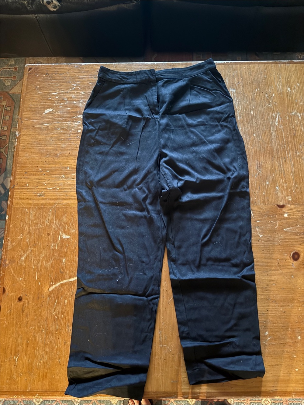 VETTA Black Cropped Ankle Pants